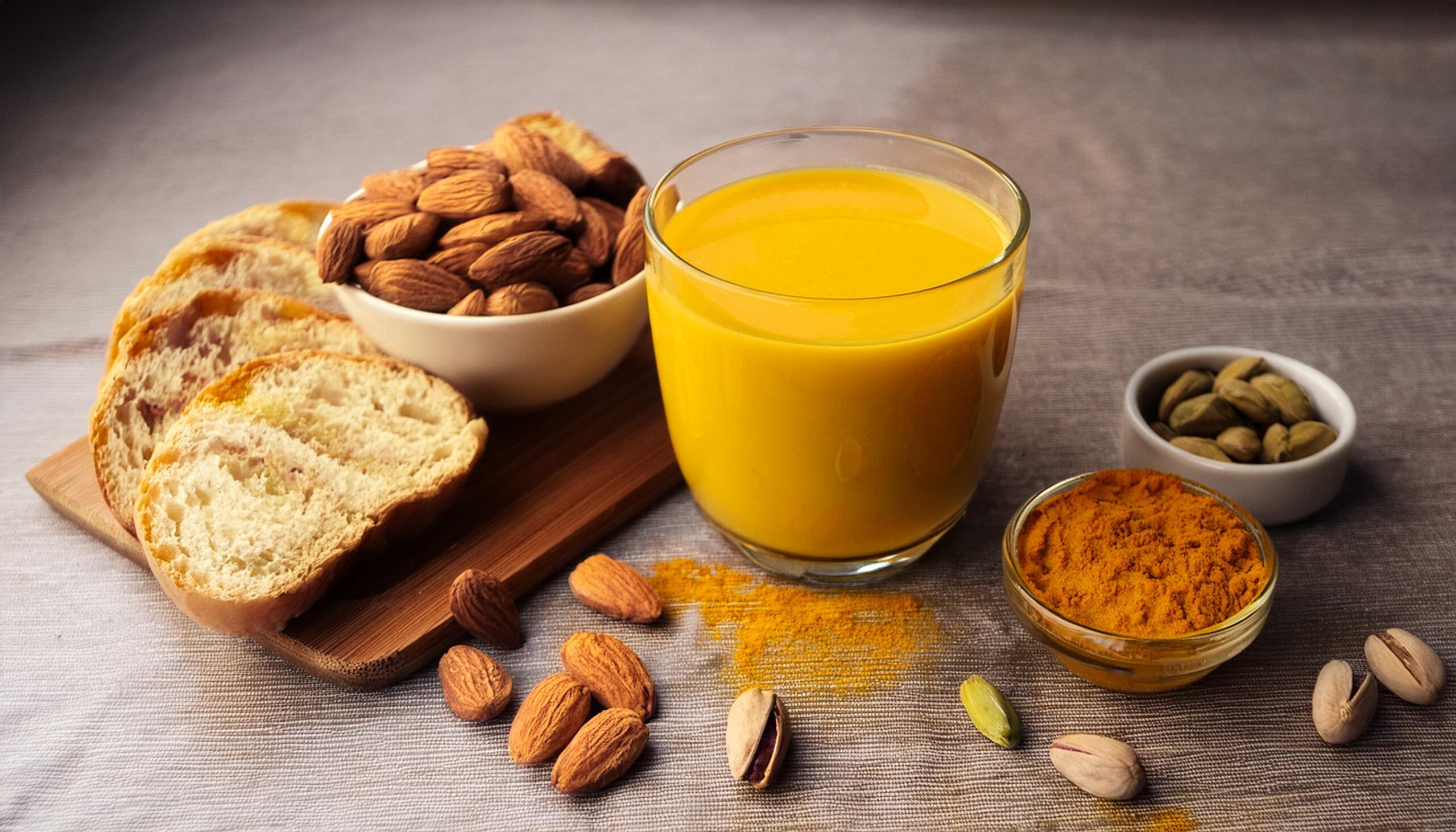 turmeric milk benefits, physical health benefits turmeric milk